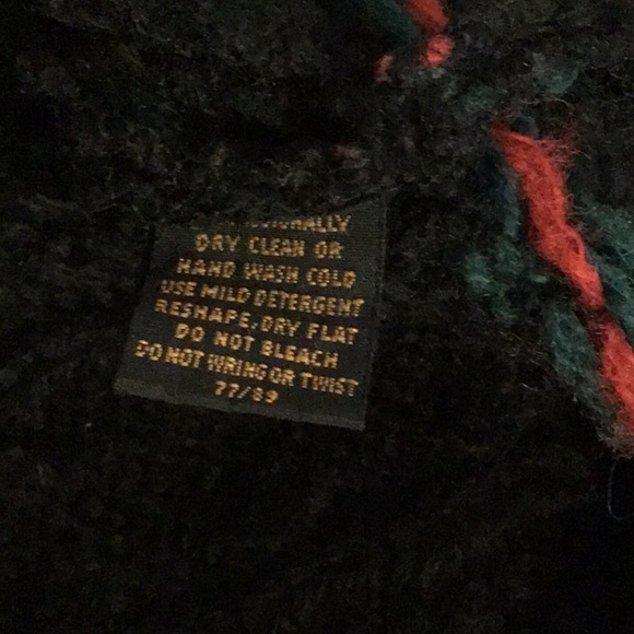 EDDIE BAUER women’s heavy wool sweater, VNeck, M/M black - Picture 10 of 11